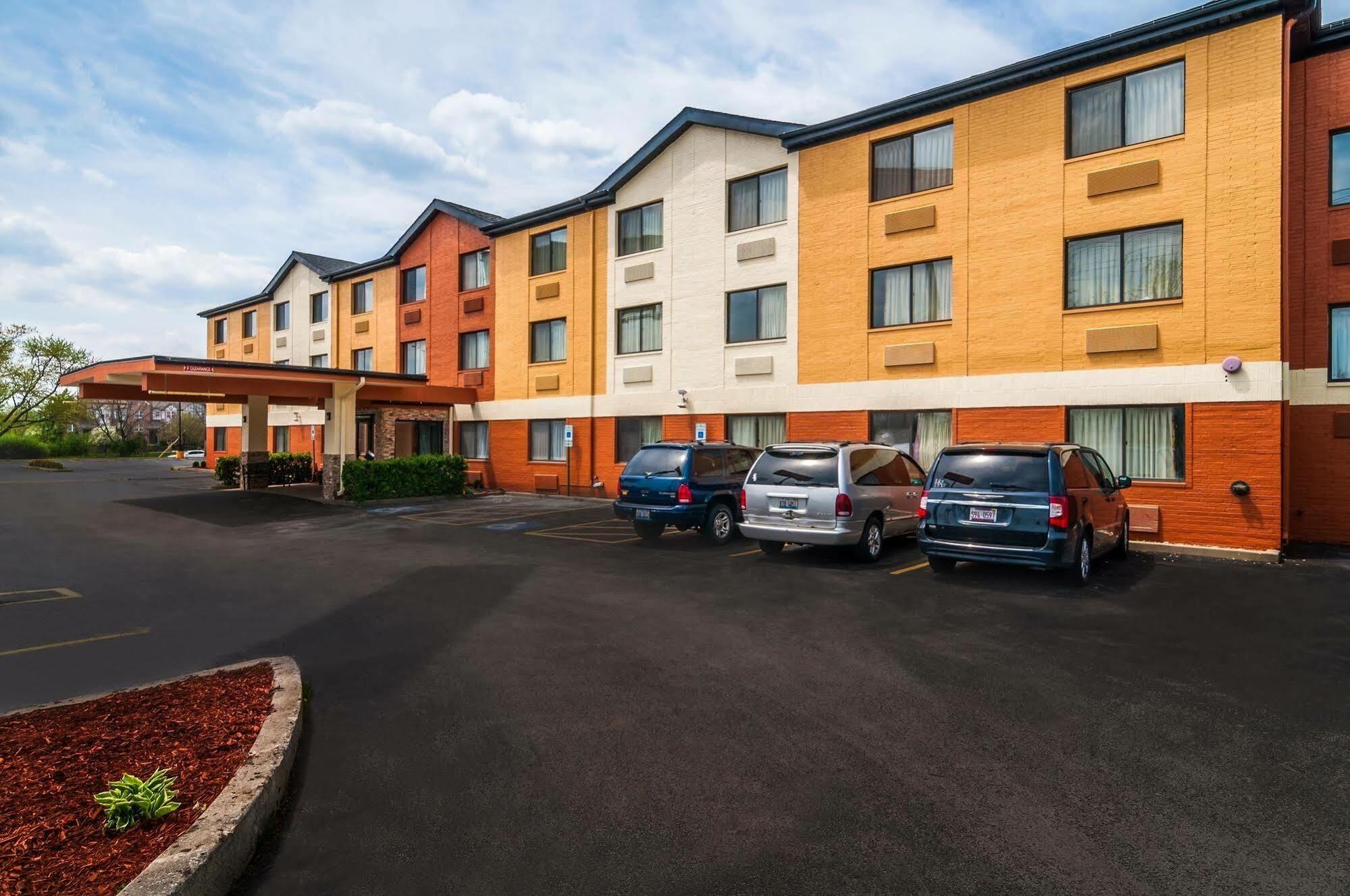 Red Roof Inn Palatine Exterior photo